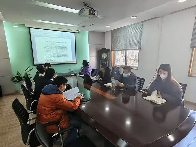 “五年奮進路，城市煥新顏”宏嘉公司研討城市更新五年發(fā)展方案